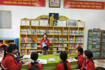 TIẾT HỌC THƯ VIỆN THÚ VỊ CỦA HỌC SINH LỚP 4C