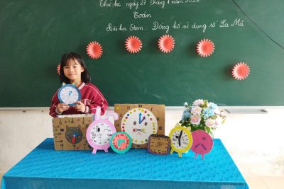 NHỮNG “KỸ SƯ NHÍ” LỚP 3D VÀ CHIẾC ĐỒNG HỒ SỐ LA MÃ  ĐÁNG YÊU! ✨