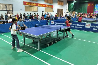 Video học sinh trường Tiểu học Hoàng Nam thi môn bóng bàn